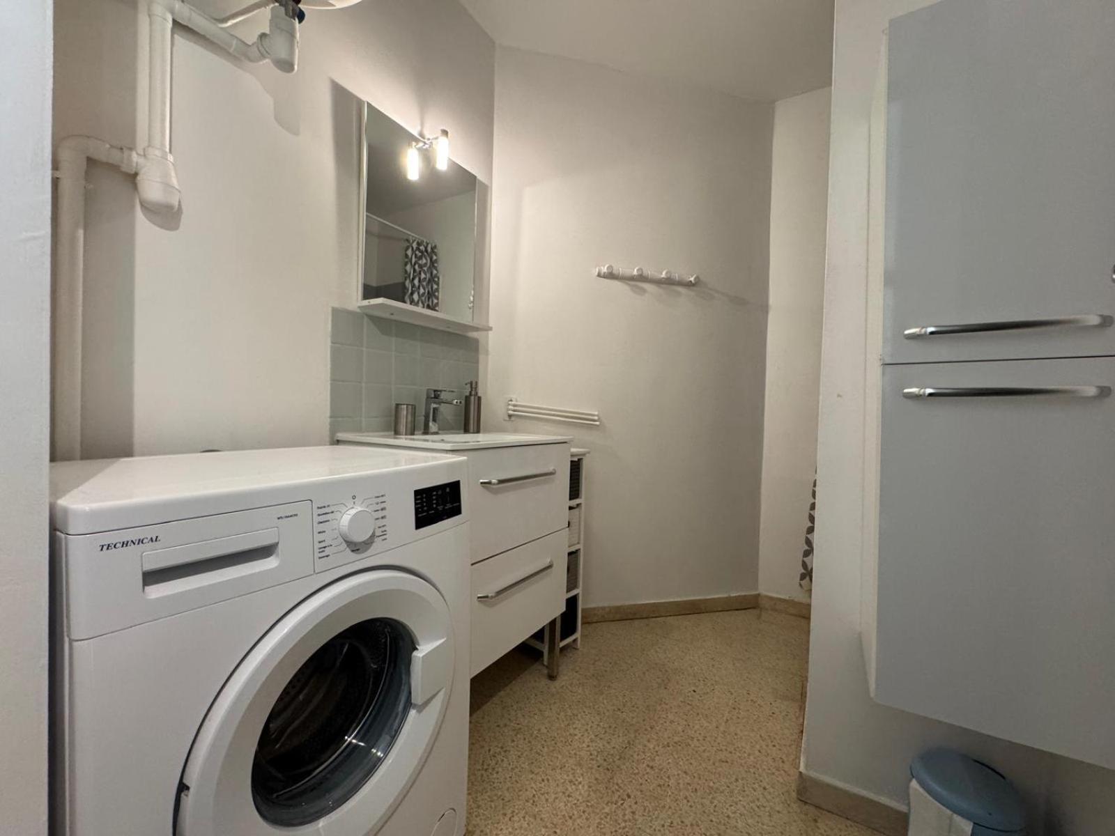 Sol-Y-Days Goelette, Agreable Appartement En Rdc Avec Parking, Proche Du Centre-Ville Et De La Plage ル・グロー・デュ・ロワ エクステリア 写真